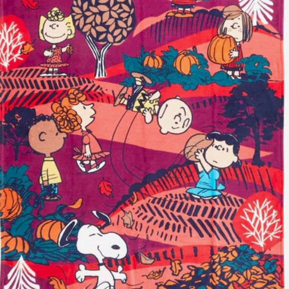 Vera Bradley Plush Throw Blanket in Fall for Peanuts NWT  50" x 80" - Picture 3 of 7